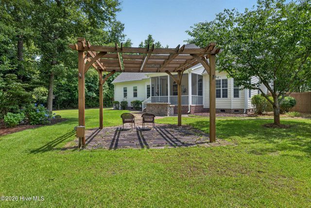 109 Currant Lane, Hampstead, NC 28443