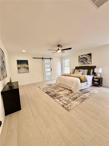 10101 Deep Creek Drive, Union City, GA 30291