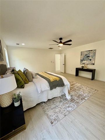 10101 Deep Creek Drive, Union City, GA 30291