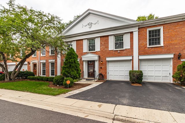 714 York Court, Northbrook, IL 60062