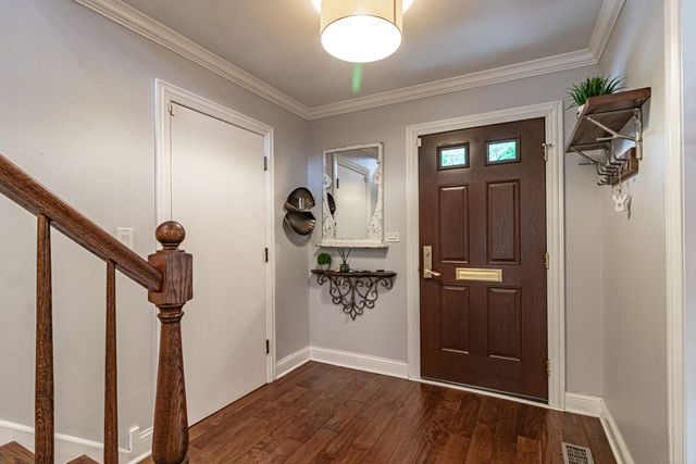 714 York Court, Northbrook, IL 60062