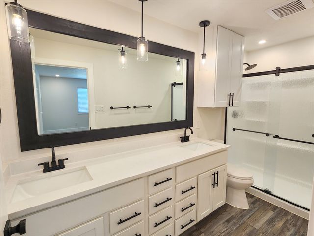 5004 N Colony Boulevard, The Colony, TX 75056