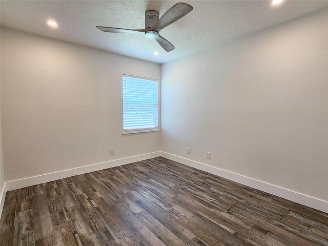 5004 N Colony Boulevard, The Colony, TX 75056