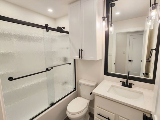 5004 N Colony Boulevard, The Colony, TX 75056
