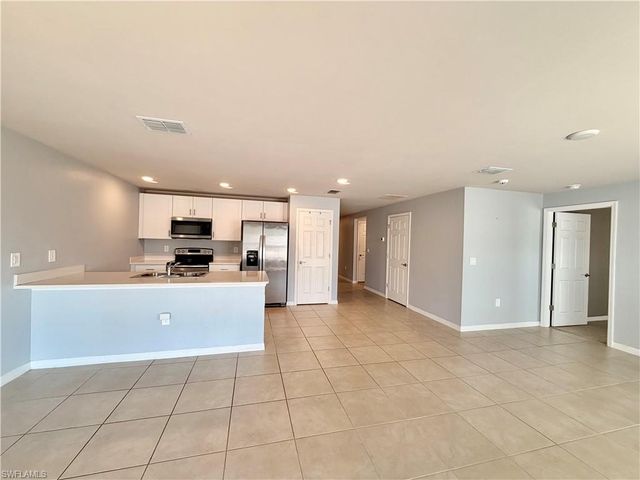 5013 Pinetree CIR, Labelle, FL 33935