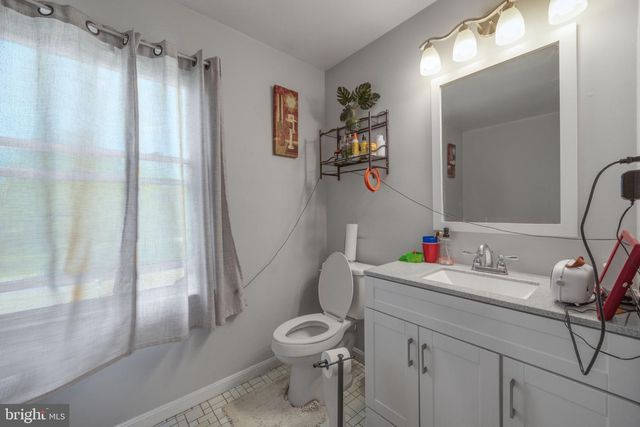 8916 TRUBADOR DR, Clinton, MD 20735