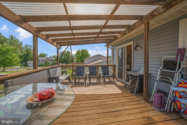 8916 TRUBADOR DR, Clinton, MD 20735