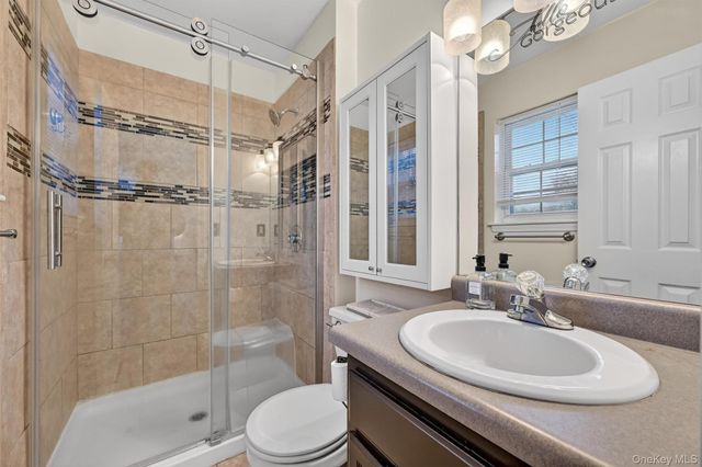 6 Vista Drive, Chester, NY 10918