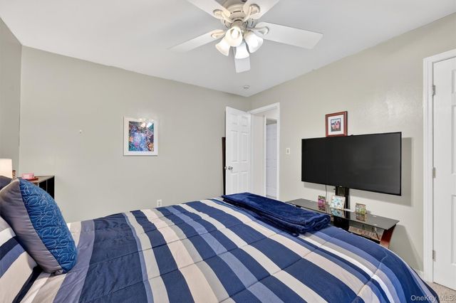 6 Vista Drive, Chester, NY 10918