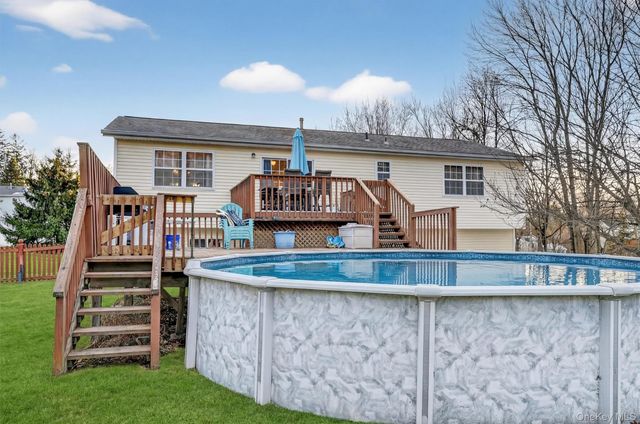 6 Vista Drive, Chester, NY 10918