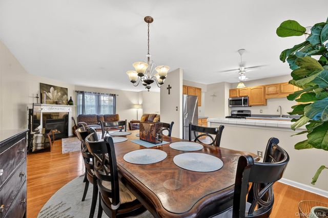 6 Vista Drive, Chester, NY 10918