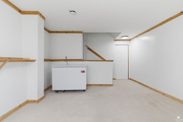 1334 Overbrooke Drive, Junction City, KS 66441