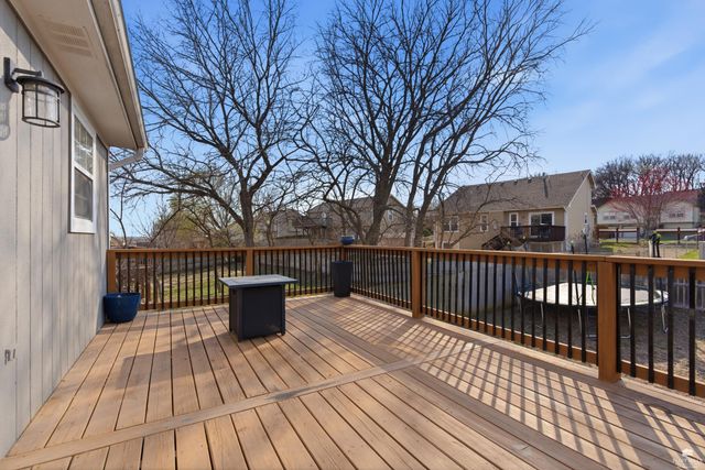 1334 Overbrooke Drive, Junction City, KS 66441