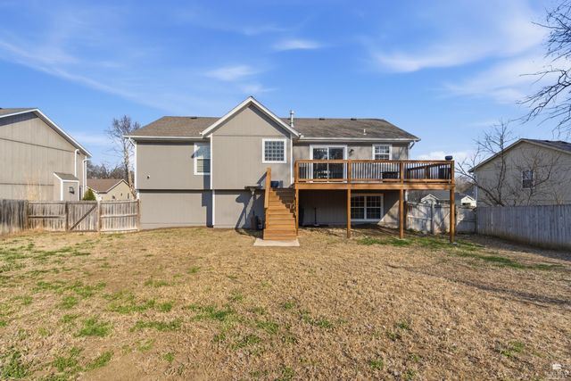 1334 Overbrooke Drive, Junction City, KS 66441