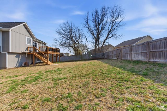 1334 Overbrooke Drive, Junction City, KS 66441