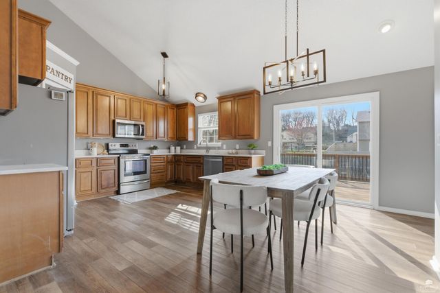 1334 Overbrooke Drive, Junction City, KS 66441