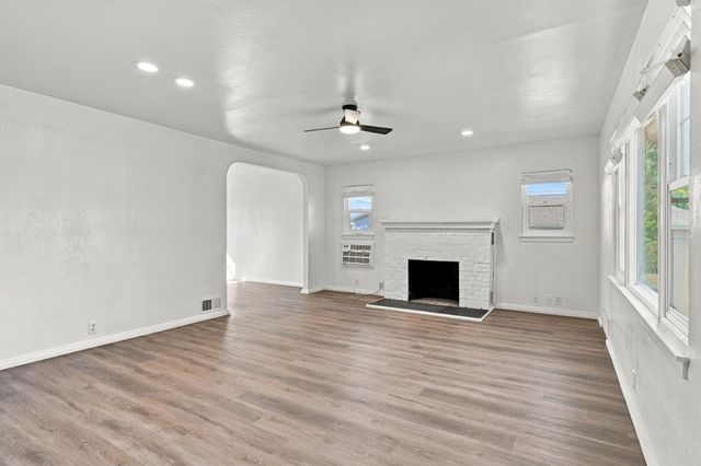 504 E Providence Ave, Spokane, WA 99207