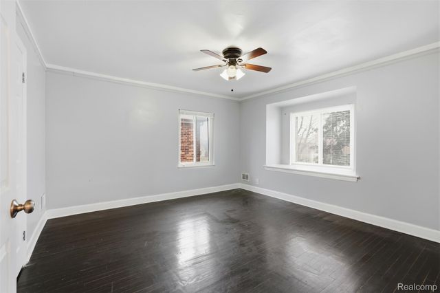 18625 Cherrylawn Street, Detroit, MI 48221