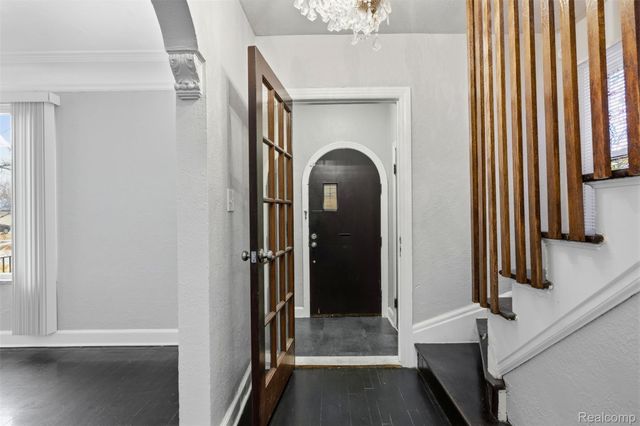 18625 Cherrylawn Street, Detroit, MI 48221