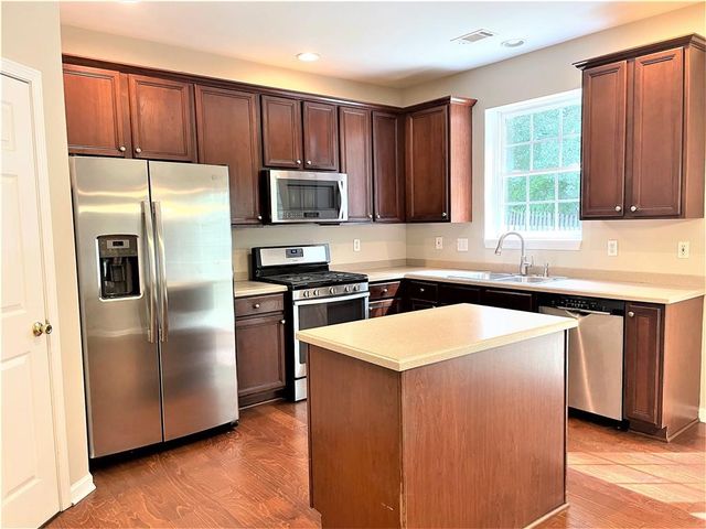 3045 Spring Field Ct, Alpharetta, GA 30004