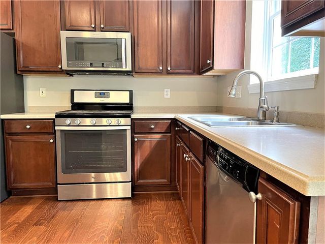 3045 Spring Field Ct, Alpharetta, GA 30004