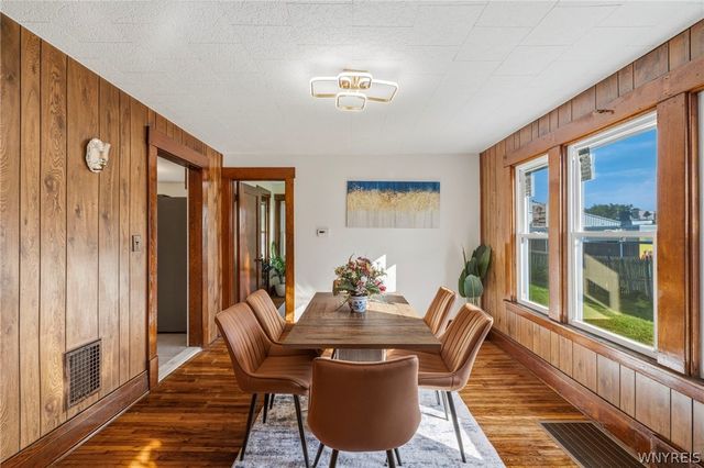 15 Remoleno Street, Buffalo, NY 14220