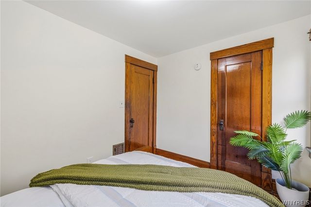 15 Remoleno Street, Buffalo, NY 14220