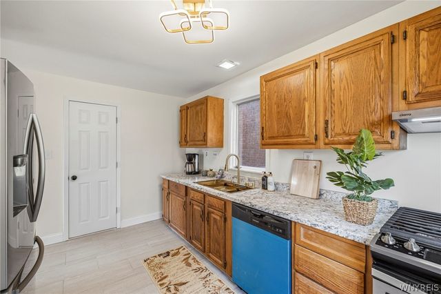 15 Remoleno Street, Buffalo, NY 14220