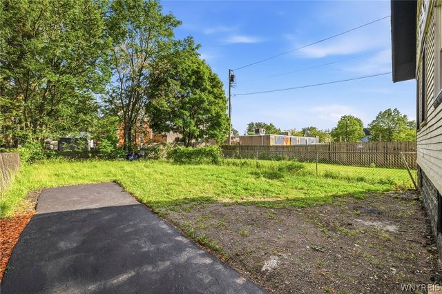 15 Remoleno Street, Buffalo, NY 14220