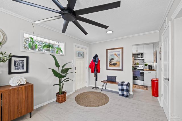 5770 Stewart St, Milton, FL 32570