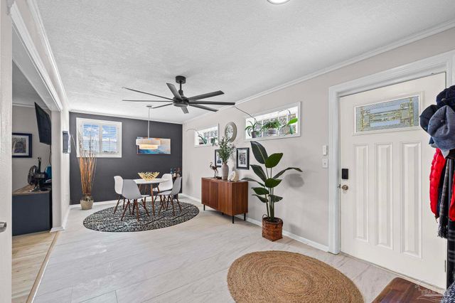 5770 Stewart St, Milton, FL 32570