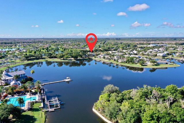 310 MANNS HARBOR DRIVE, Apollo Beach, FL 33572