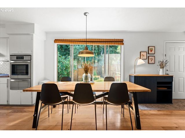 22754 Sw Highland Dr, Sherwood, OR 97140