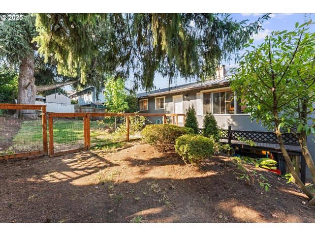 22754 Sw Highland Dr, Sherwood, OR 97140