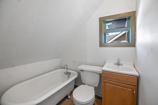 217 N Volutsia Ave, Wichita, KS 67214