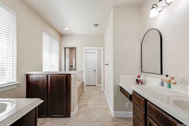 3310 Coryell Cv, San Antonio, TX 78253