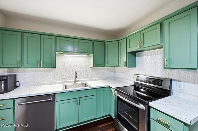 2018 Klein Road, Wilmington, NC 28405