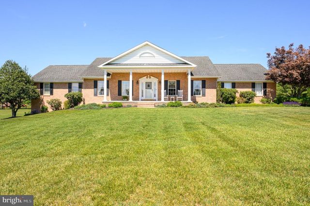 655 ASHTON DR, Falling Waters, WV 25419