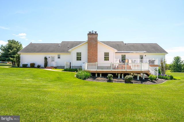 655 ASHTON DR, Falling Waters, WV 25419