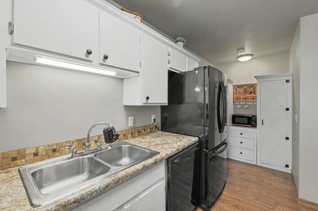416 N Dexter, Valley Center, KS 67147