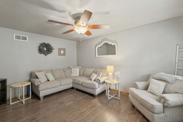 416 N Dexter, Valley Center, KS 67147