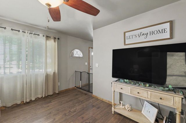 416 N Dexter, Valley Center, KS 67147