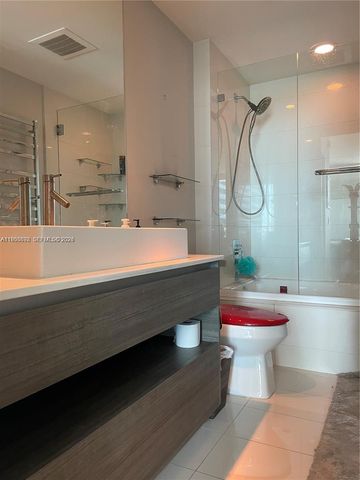 1100 S Miami Ave 2105, Miami, FL 33130