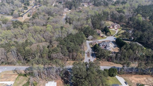 110 Longcreek Drive, Fayetteville, GA 30214