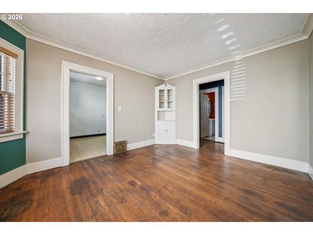 6124 N VANCOUVER Ave, Portland, OR 97217