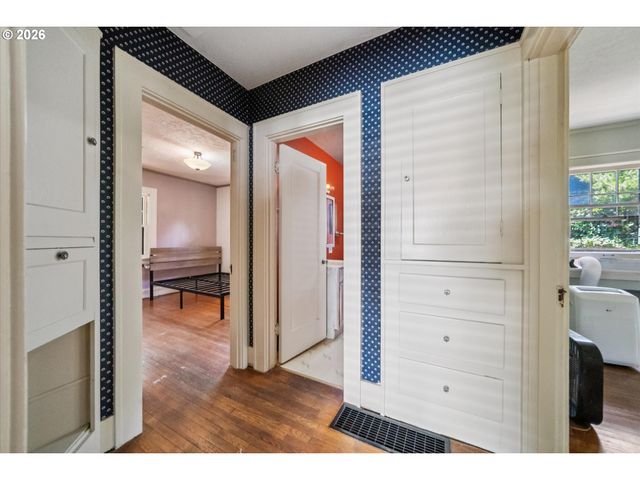 6124 N VANCOUVER Ave, Portland, OR 97217