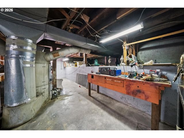 6124 N VANCOUVER Ave, Portland, OR 97217