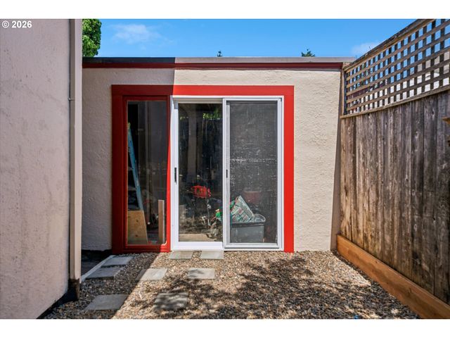 6124 N VANCOUVER Ave, Portland, OR 97217