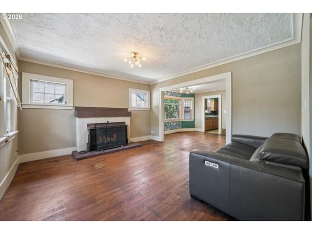 6124 N VANCOUVER Ave, Portland, OR 97217
