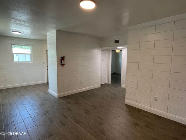 87 Ford Street, Ormond Beach, FL 32174